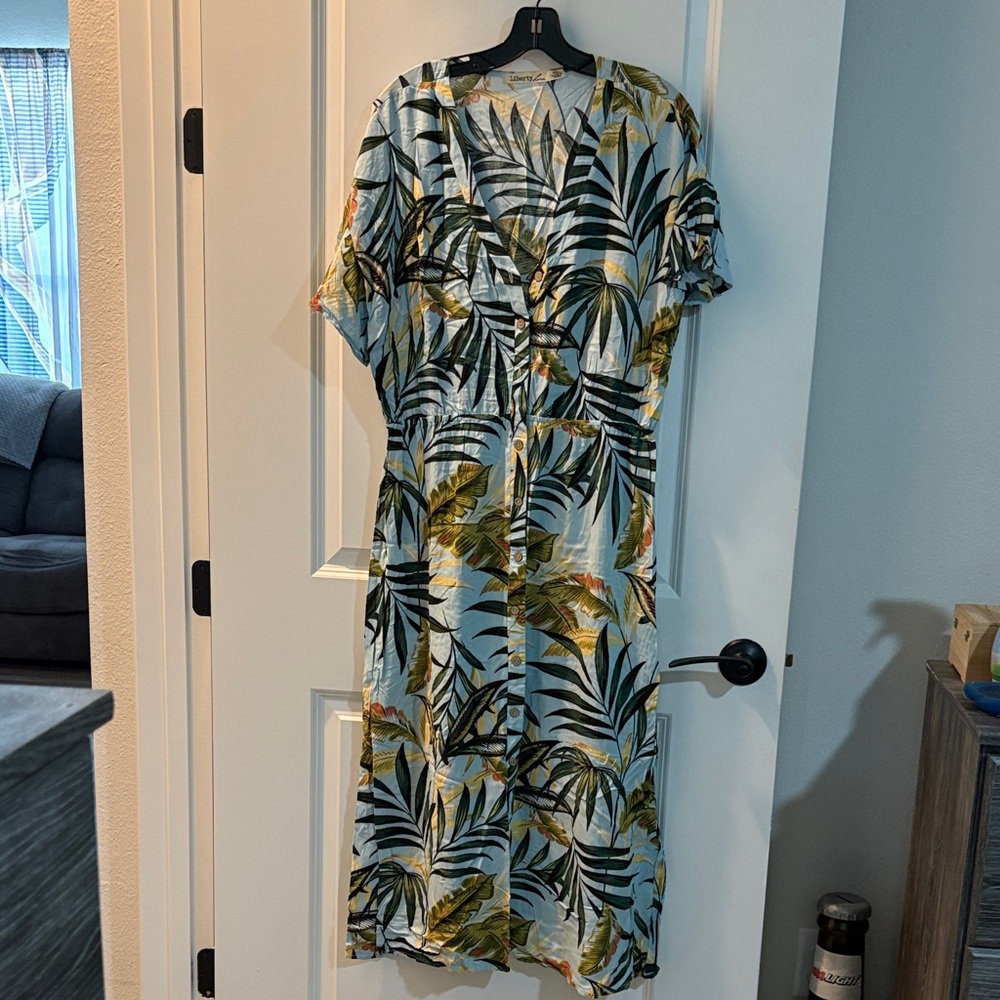 Tropical Leaf Print Midi Dress